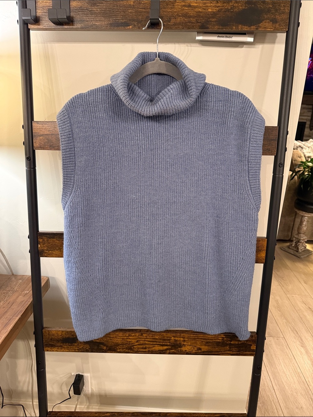 emory park Light Blue Sleeveless Turtleneck Sweater Vest
